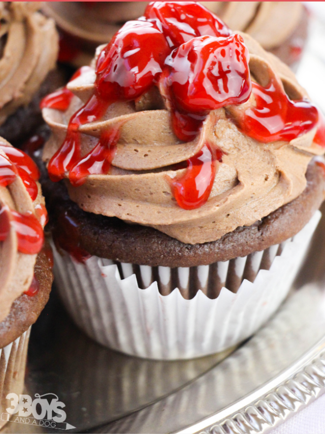cropped-Cherry-Filled-Chocolate-Cupcakes-Recipe-1.png