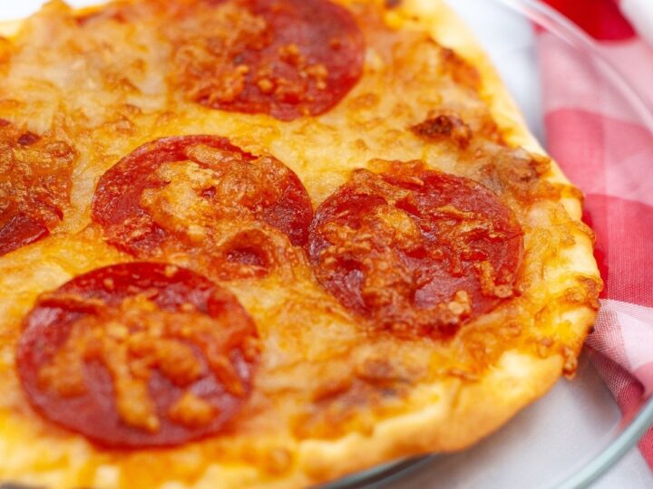 Image for Air Fryer Pizza with Naan Bread