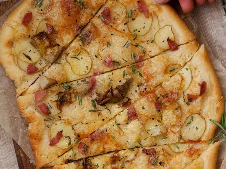 Image for Pizza Bianca (White Pizza) with potato, bacon and artichoke