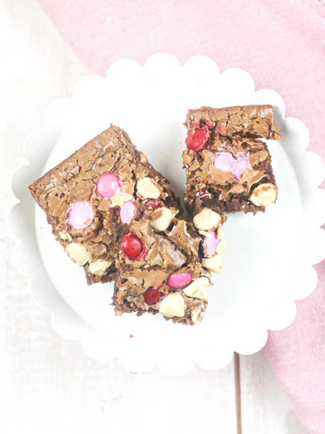 cropped-Valentine-Brownies-Recipe-3.png