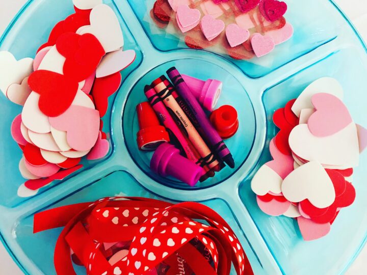 Image for Valentine Heart Paper Plate Wreath Craft