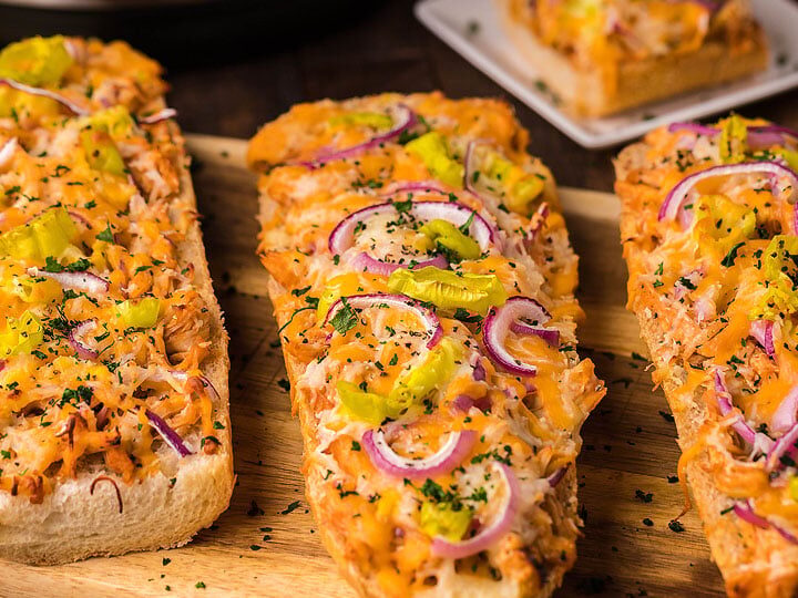 Image for Instant Pot BBQ Chicken French Bread Pizza