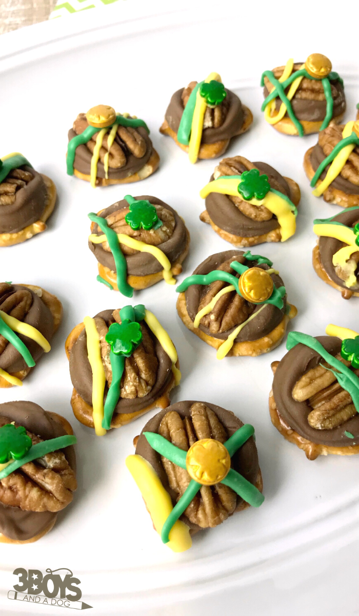 Caramel Pretzel Turtles