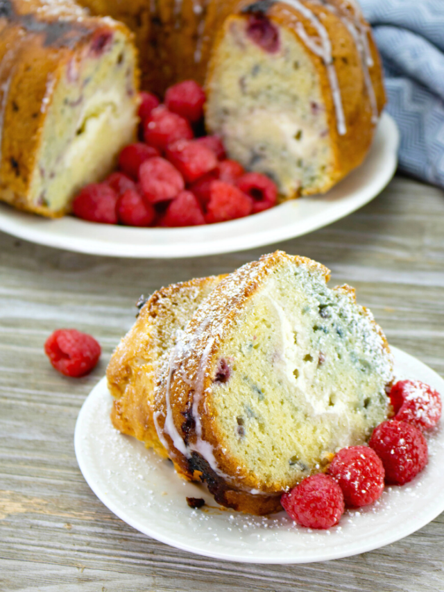cropped-Raspberry-Cream-Cheese-Coffee-Cake-Recipe-2.png