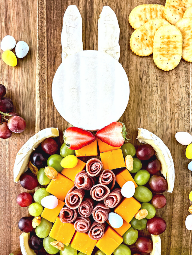 cropped-bunny-charcuterie-board-recipe-2.png