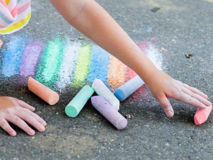 Image for Easy DIY Sidewalk Chalk Ideas