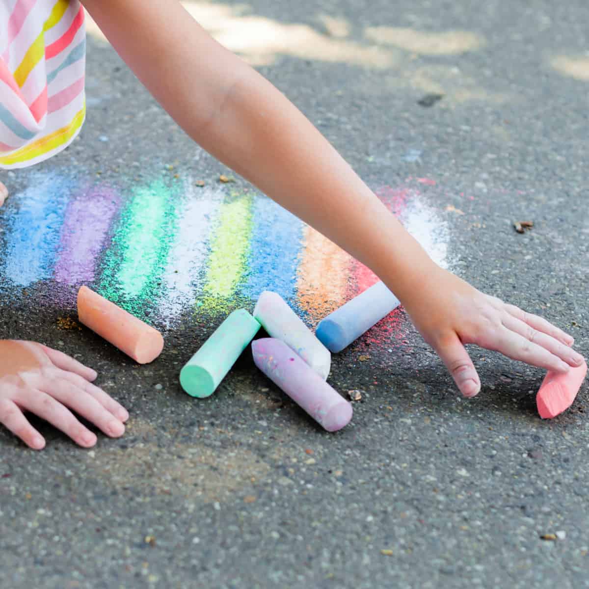 Image for Easy DIY Sidewalk Chalk Ideas