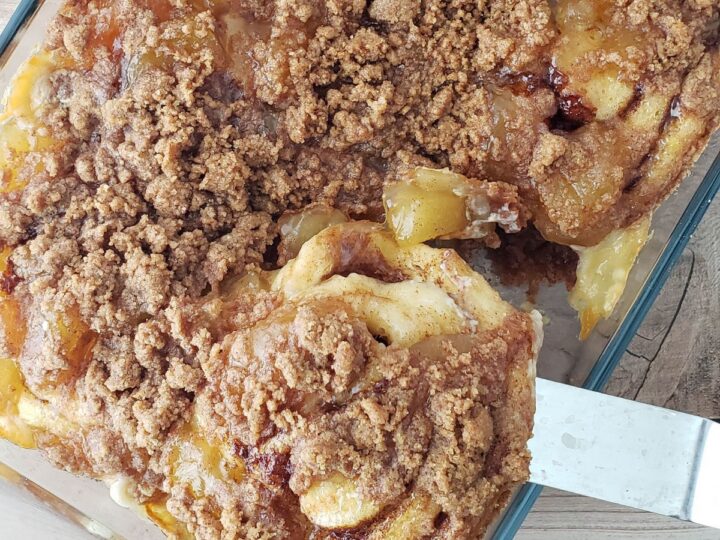 Image for Cinnamon Rolls with Apple Pie Filling