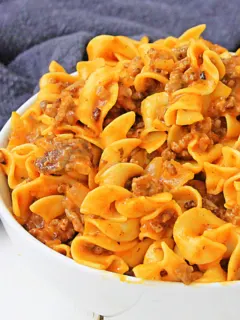 cropped-Creamy-Tomato-Beef-Noodle-Skillet-recipe-5.png