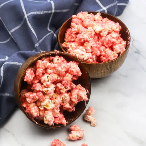 Strawberry Crunch Popcorn Recipe