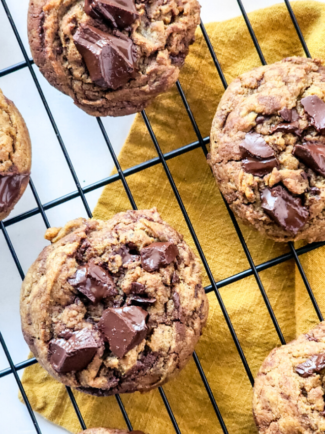 Pumpkin Spice Chocolate Chunk Cookie Recipe