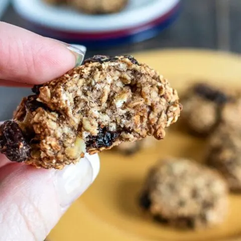 Oatmeal Raisin Cookies Recipe