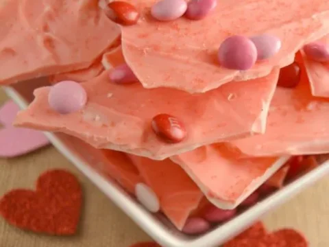 Image for Valentine’s Candy Bark