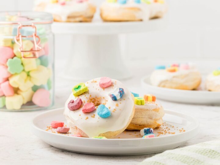 Image for Air Fryer Lucky Charms Marshmallow Donuts