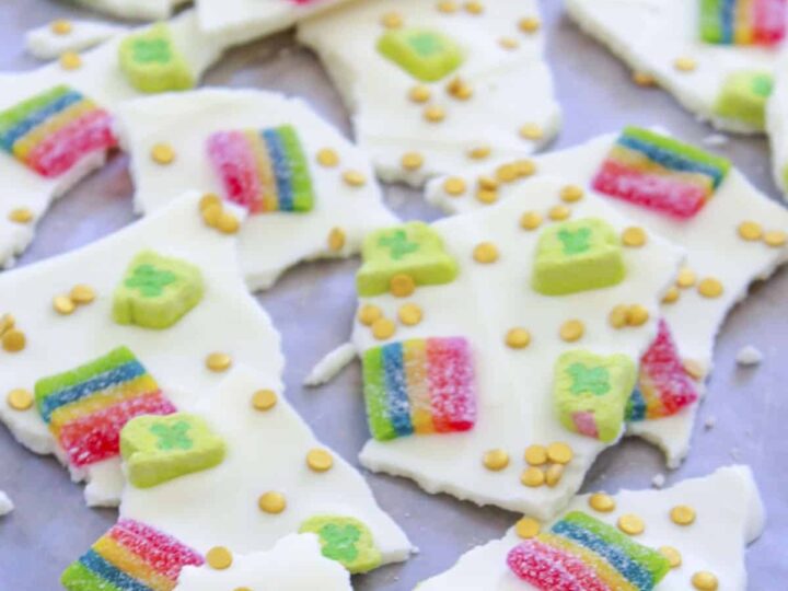 Image for Easy No Bake Leprechaun Bark