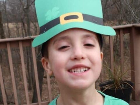 Image for How to Make a Leprechaun Hat Headband (Free Printable!)