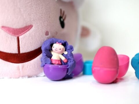 Image for Doc McStuffins Playdough Kit and Easter Basket