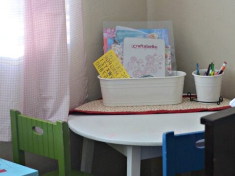 Image for 10 Tips To Teach Children The Basics of Organization