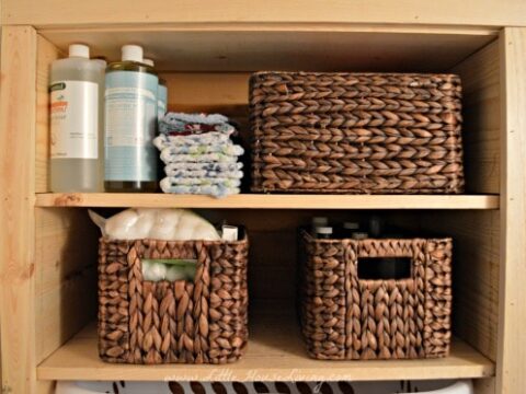 Image for Simple Ways to Declutter and Organize the Bathroom