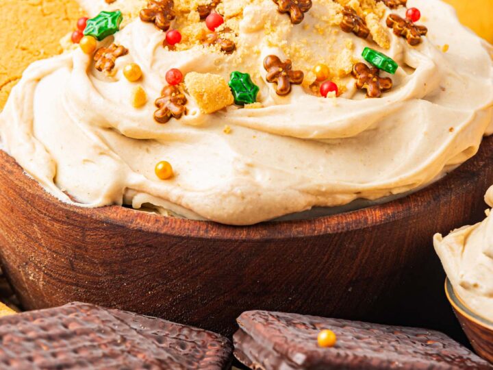 Image for Easy Gingerbread Cheesecake Dip 