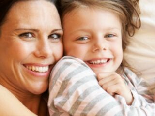 Image for 5 Quick Ways Moms Can Look Less Tired