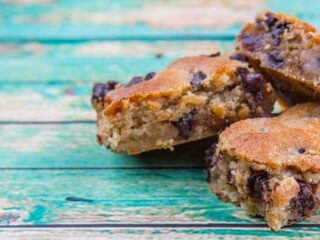 Image for Pistachio Chocolate Chip Blondies