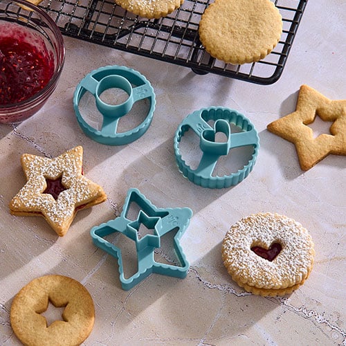Pampered Chef Linzer Cookie Cutter Set