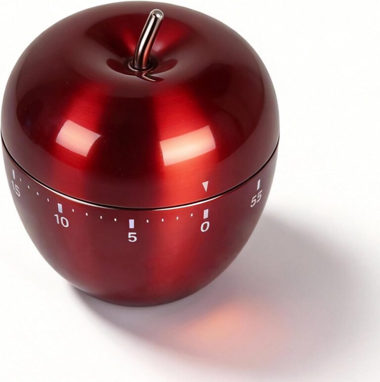 Glossy red stainless steel apple-shaped wind-up timer