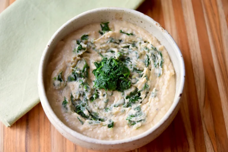 Roasted garlic white bean spinach dip