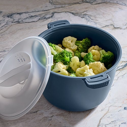 Pampered Chef 3-qt Micro-Cooker