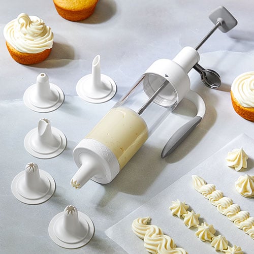 Pampered Chef Easy Accent Decorator