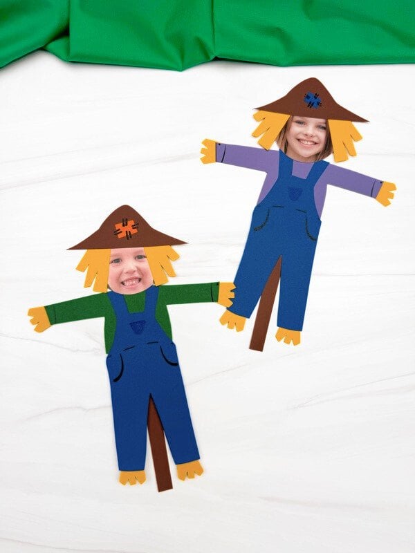 Scarecrow photo craft with a child's photo as the scarecrow face